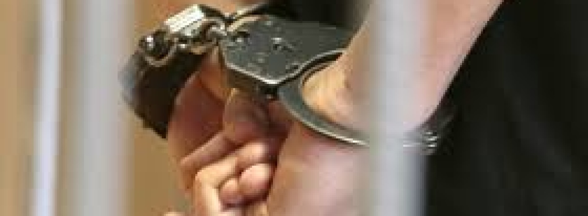 В Шымкенте арестовали высокопоставленных офицеров департамента госдоходов