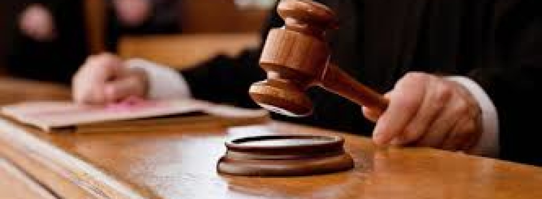 Полицейского в Атырау суд приговорил к штрафу в 3 млн. тенге
